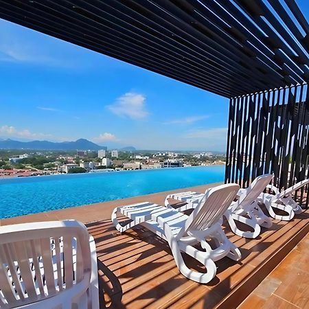Jomstay - Horizon Suites Ipoh Town Skypool Εξωτερικό φωτογραφία
